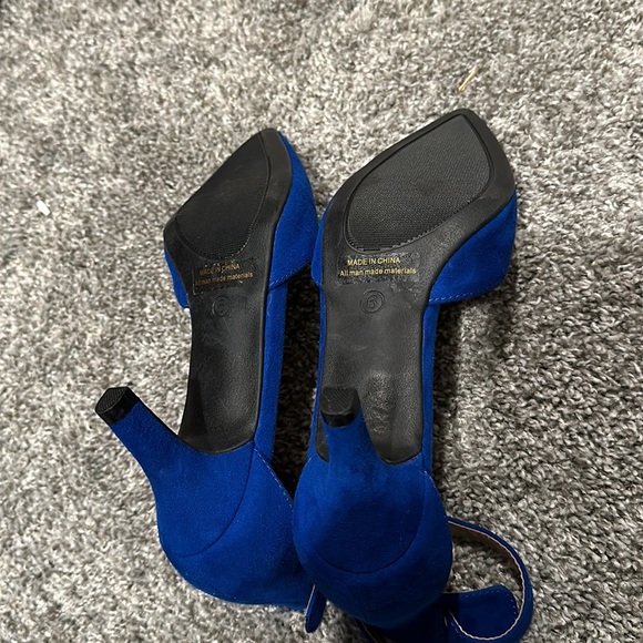 New Dream Paris ankle strap heels - Picture 4 of 8